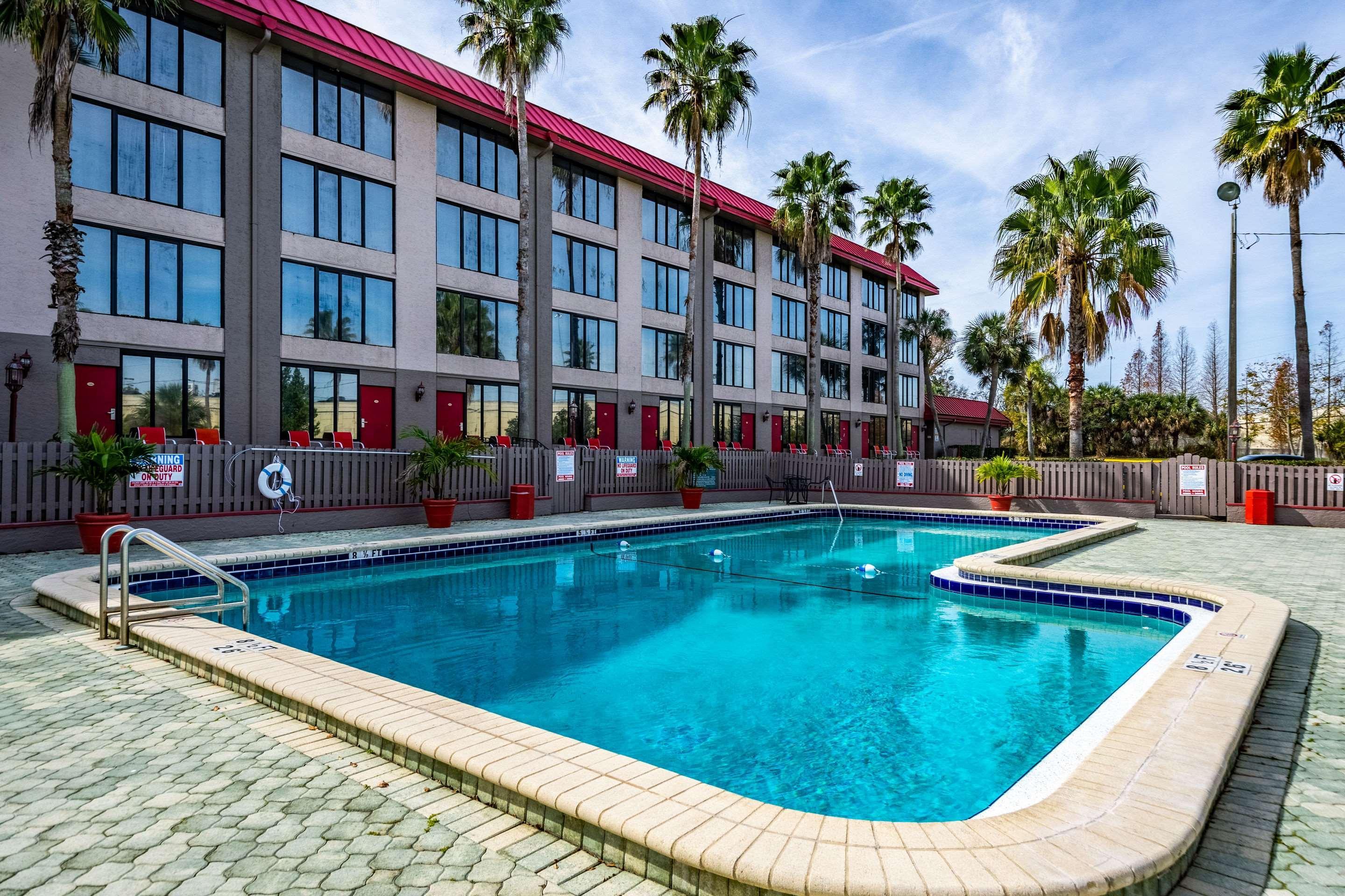 Lakeland Hotel מראה חיצוני תמונה