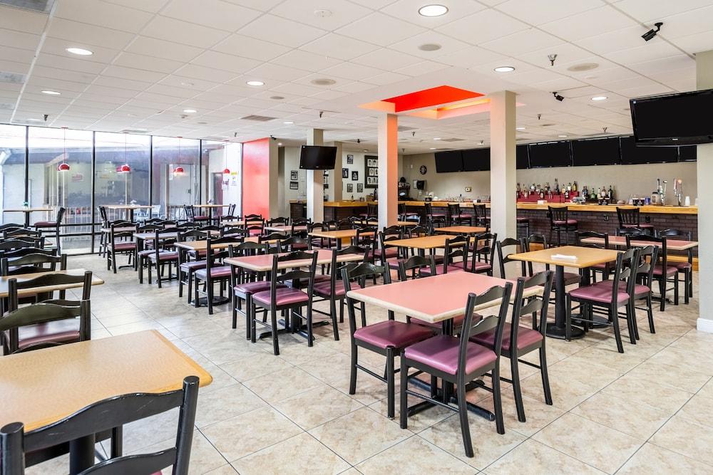 Lakeland Hotel מראה חיצוני תמונה